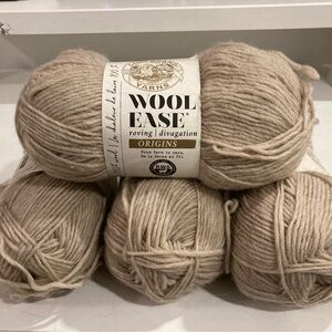 Wool Ease Roving Yarn